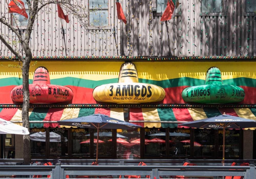 3 Amigos